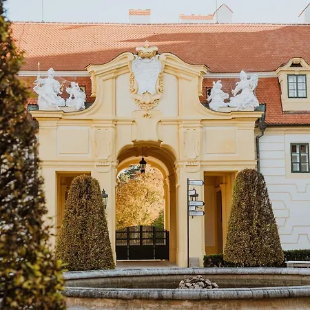Hotel Zamecky Anton Florian *
