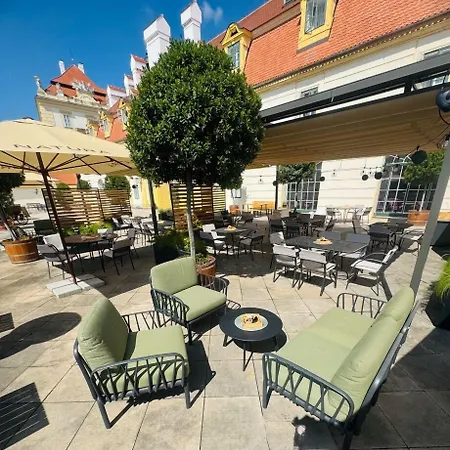 Hotel Zamecky Anton Florian 4*